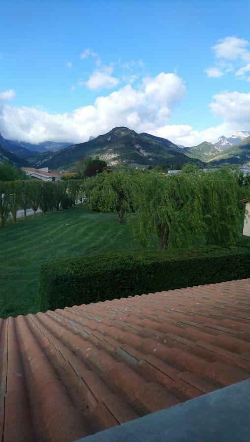 L'Escale De Die Esterno foto